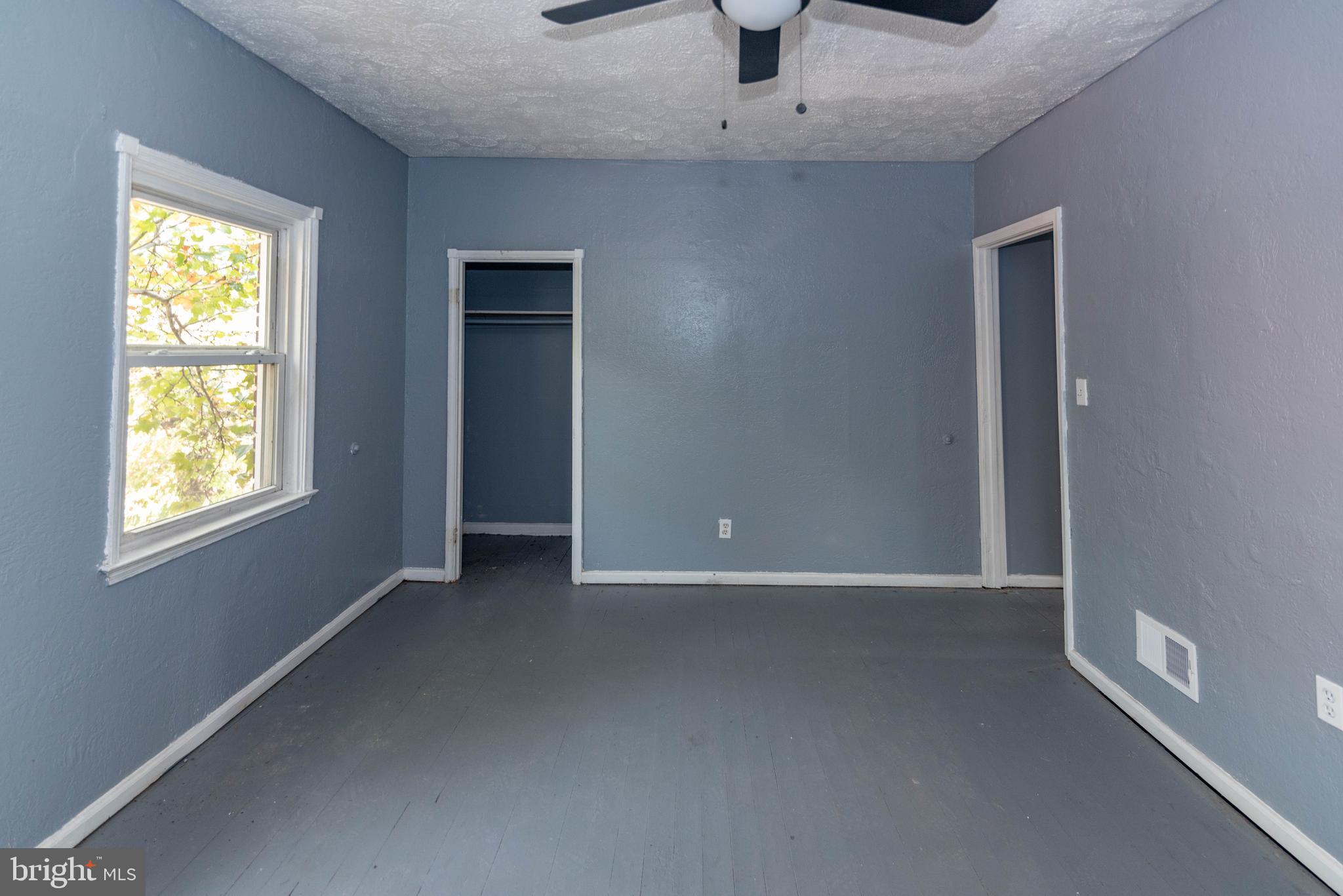 BROOKLYN - Residential