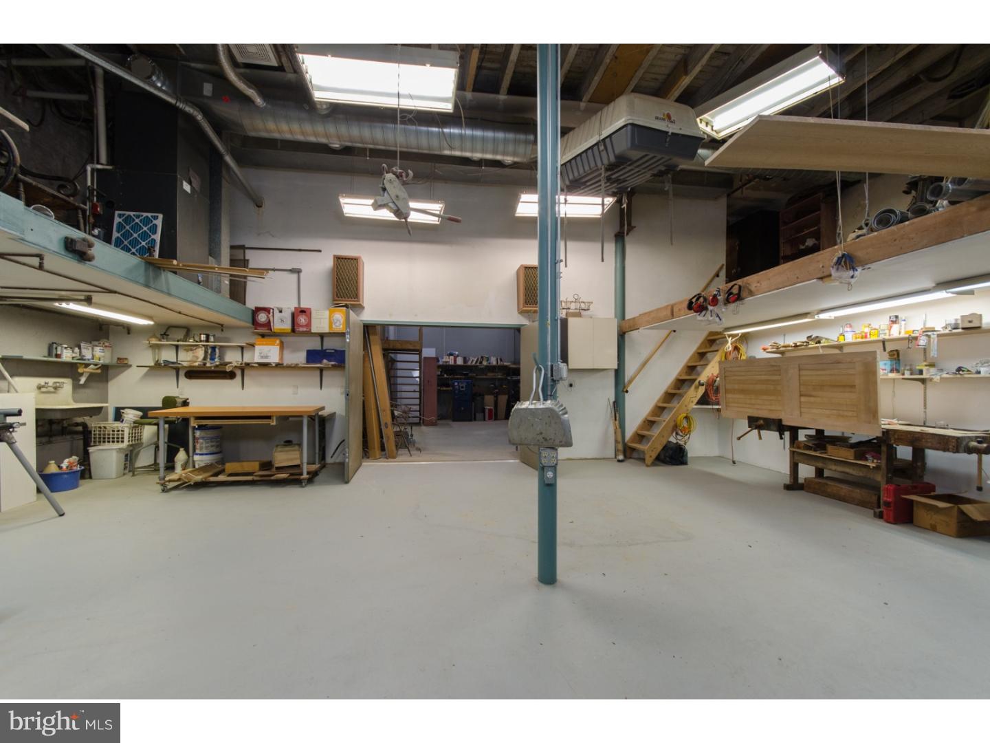 ART MUSEUM AREA - Residential