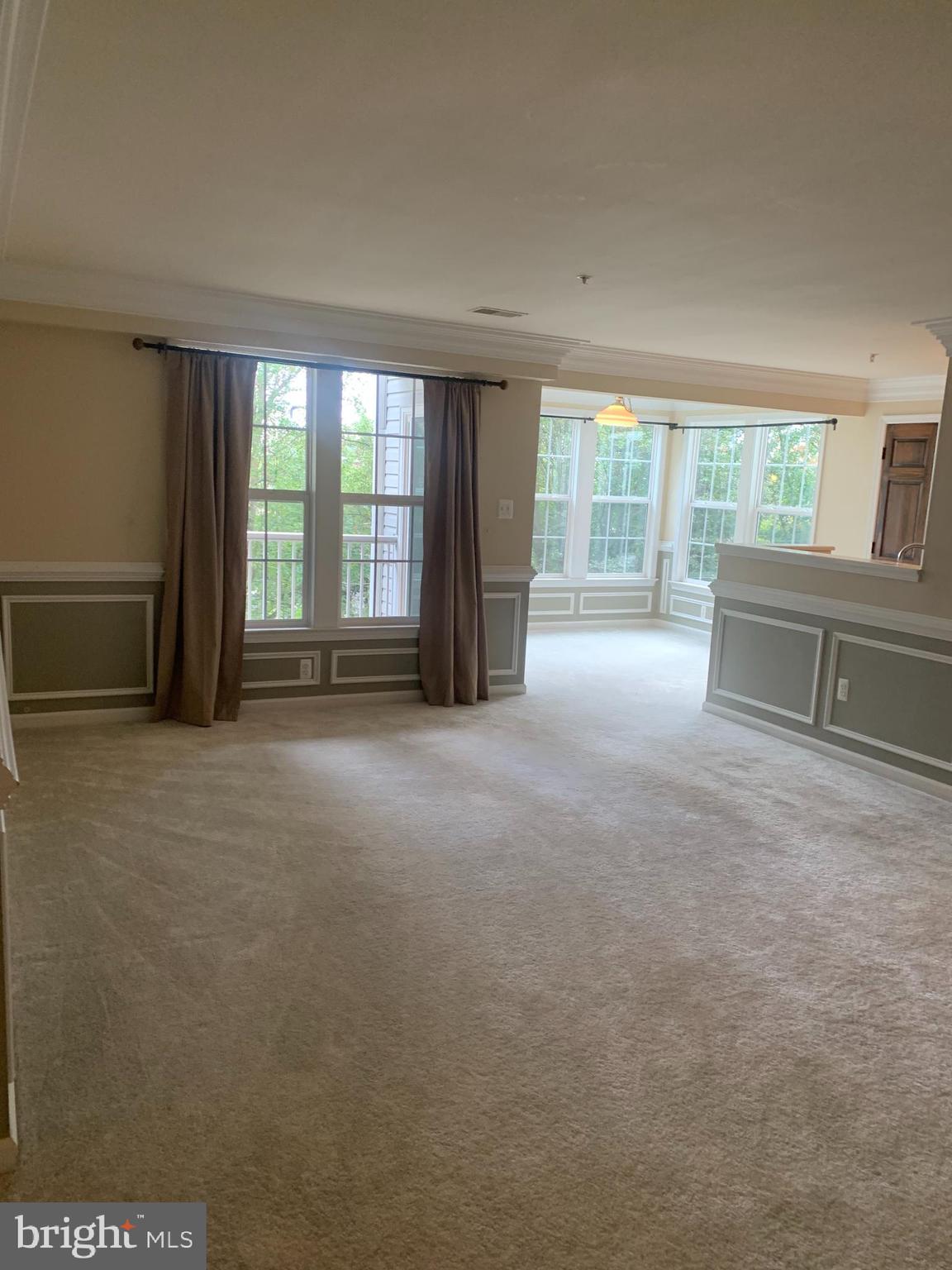 SOUTH MEADOWS - Residential