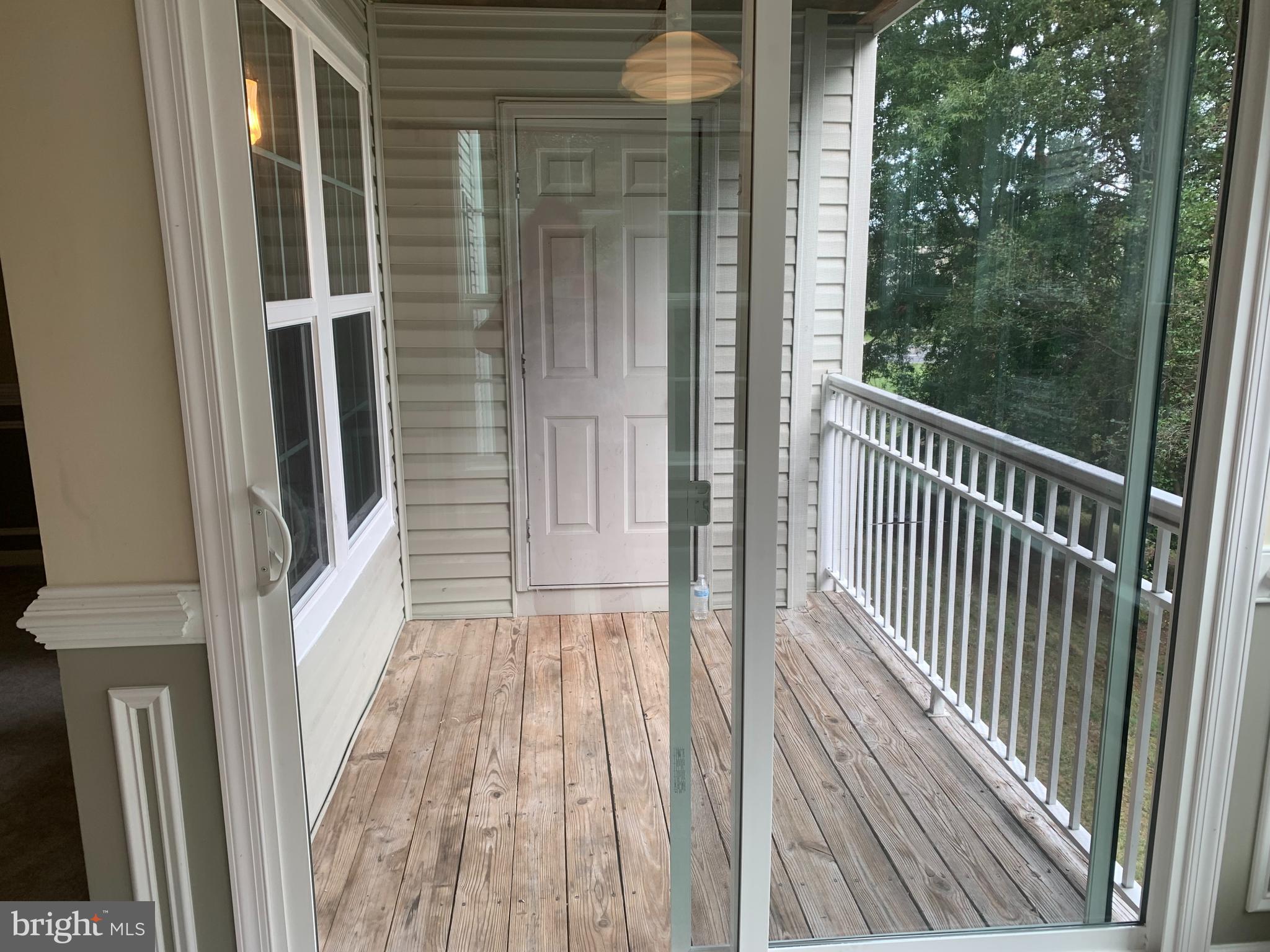 SOUTH MEADOWS - Residential