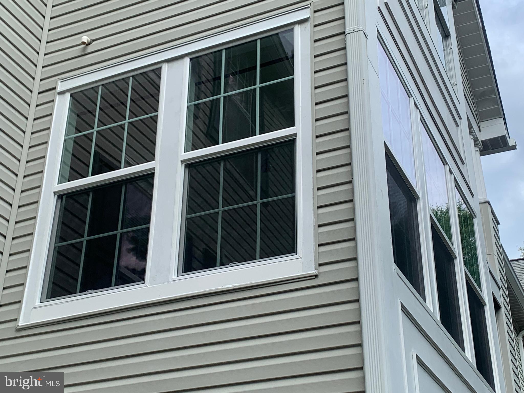 SOUTH MEADOWS - Residential