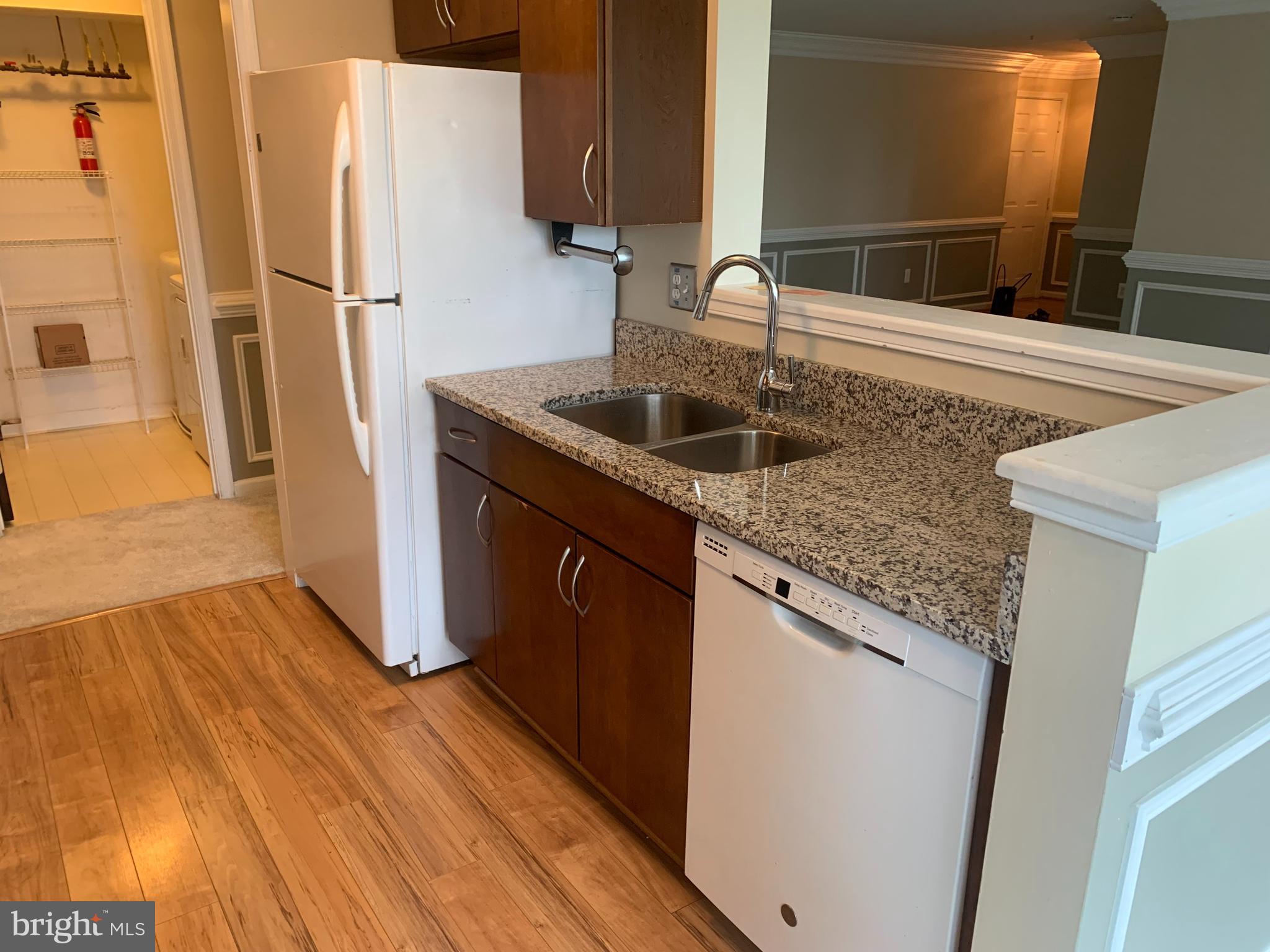 SOUTH MEADOWS - Residential