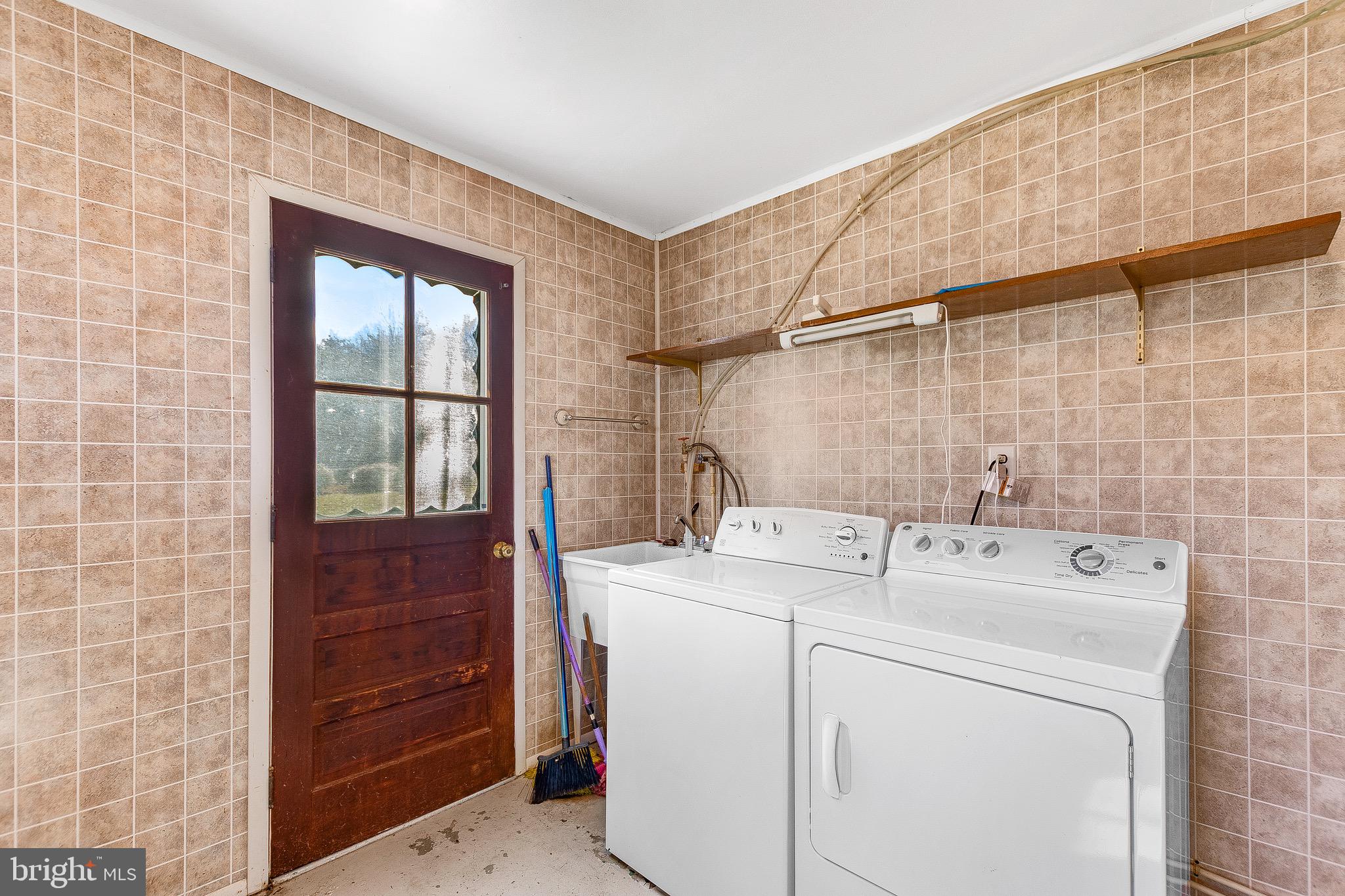 JAMESON SUB - Residential