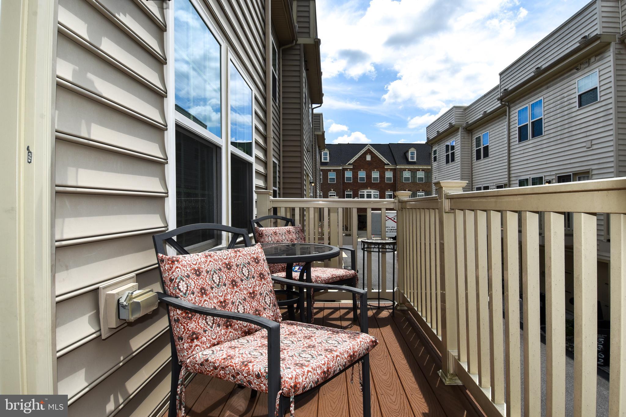 GREENBELT STATION - Residential