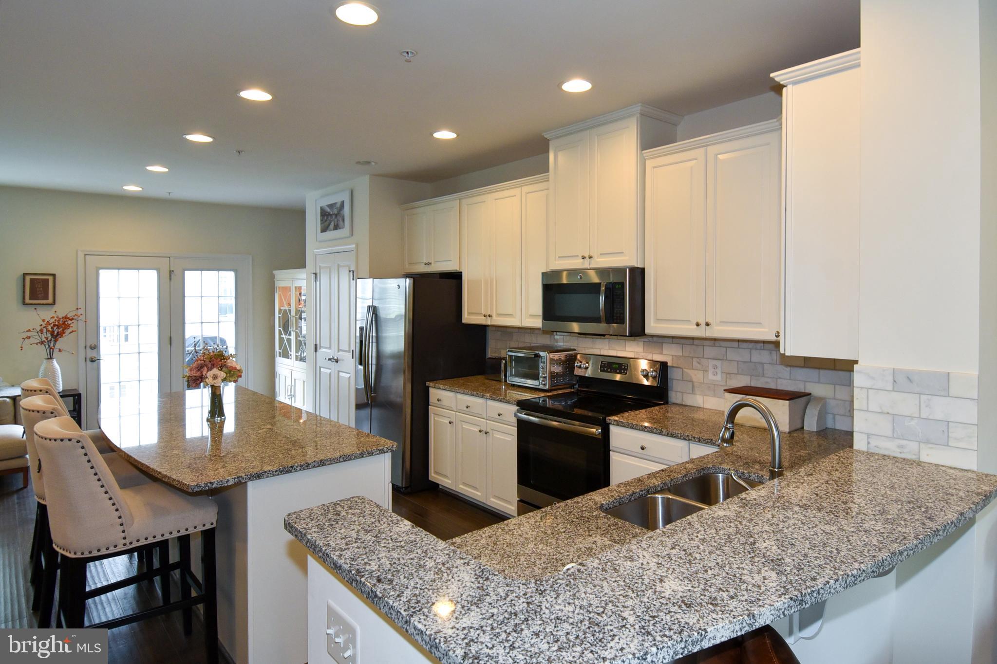 GREENBELT STATION - Residential