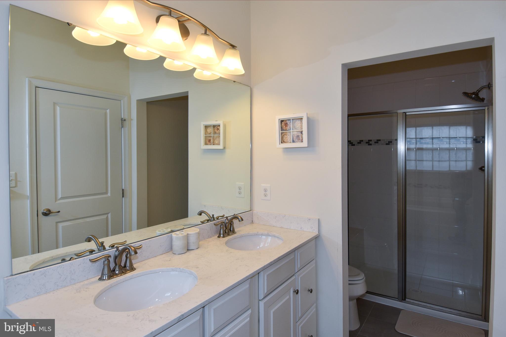 GREENBELT STATION - Residential