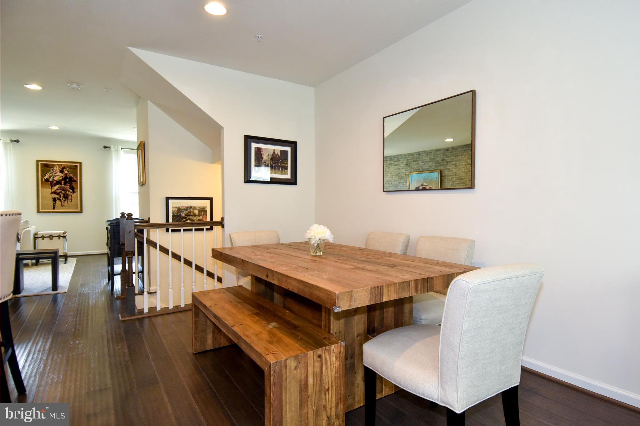 GREENBELT STATION - Residential