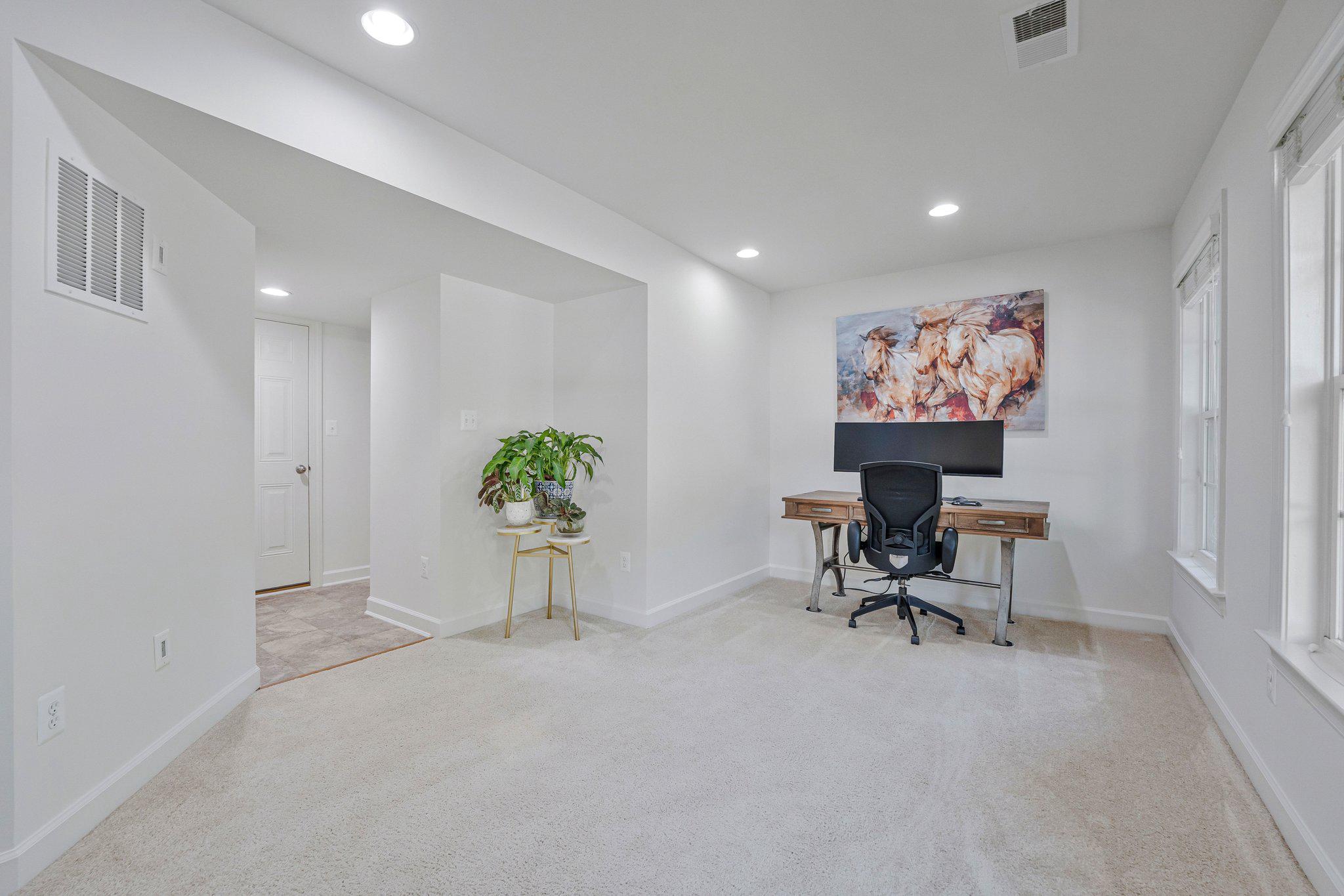 21002 COURTLAND VILLAGE DRIVE