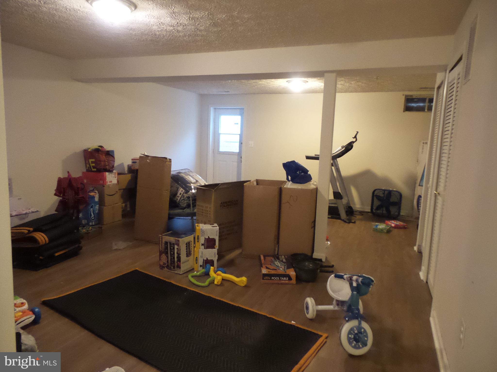 HOWARDS RIDGE - Residential Lease