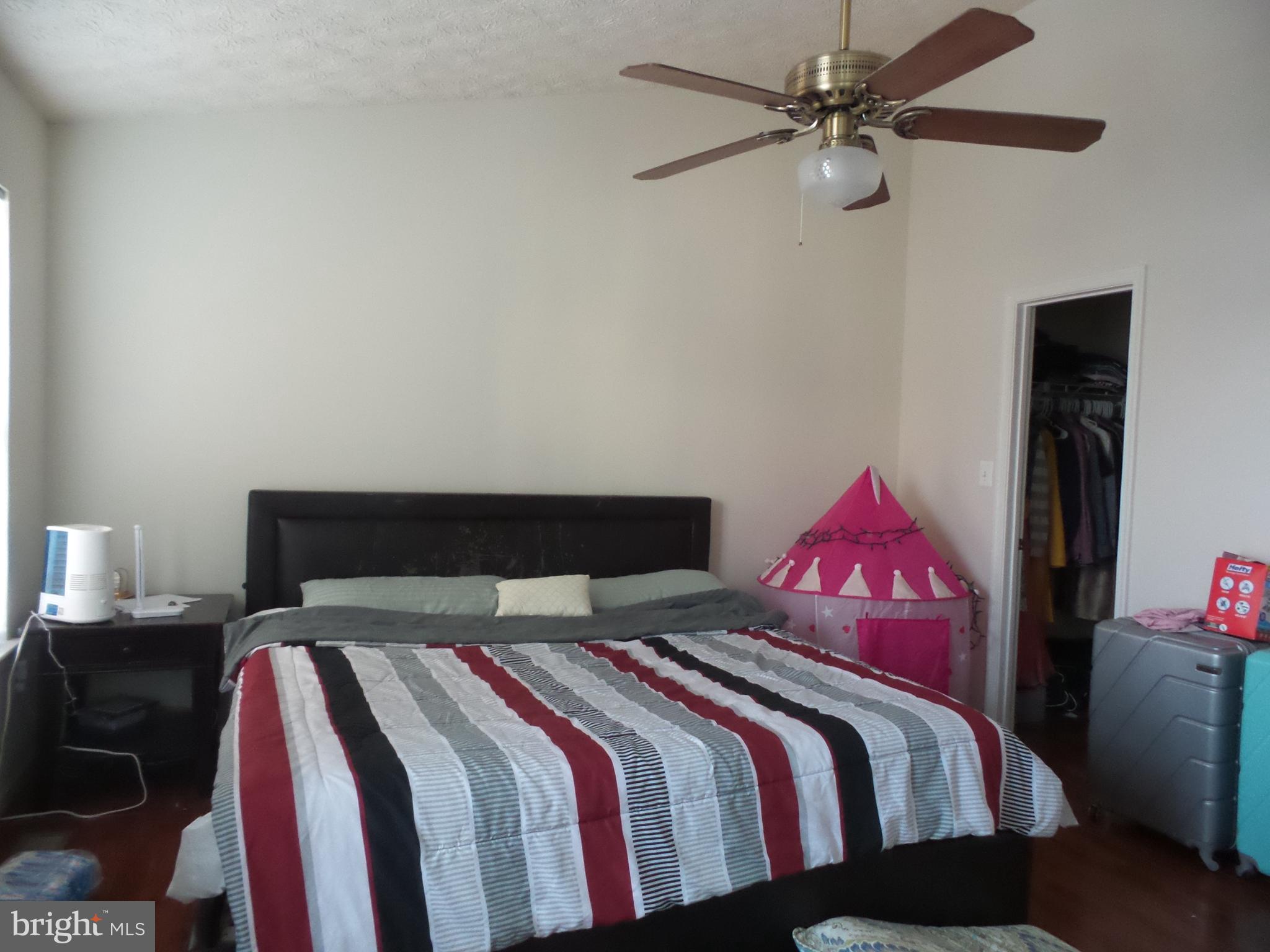 HOWARDS RIDGE - Residential Lease