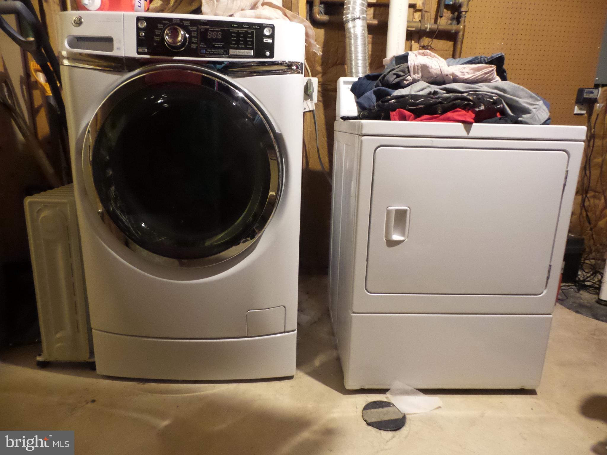 HOWARDS RIDGE - Residential Lease