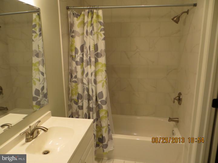 EAST FALLS - Residential