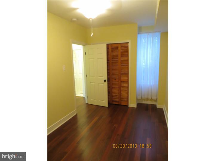 EAST FALLS - Residential