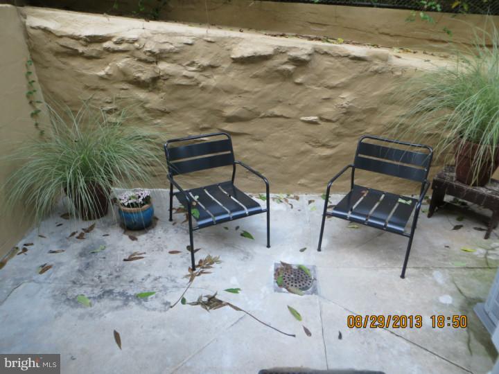 EAST FALLS - Residential