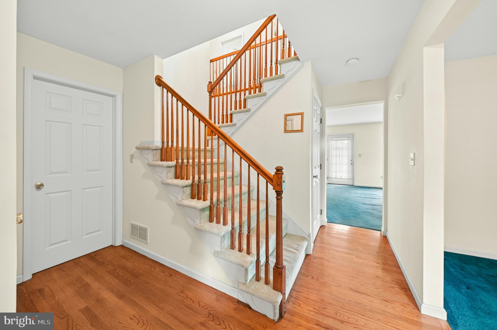 WINDY KNOB - Residential