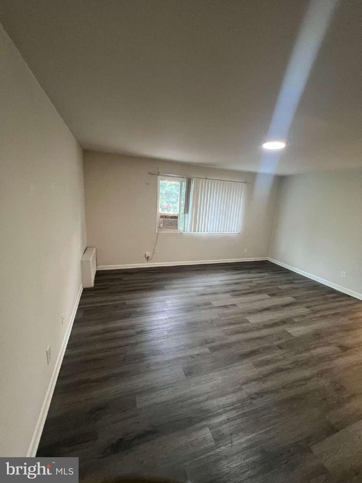 WOODBRIDGE - Residential Lease