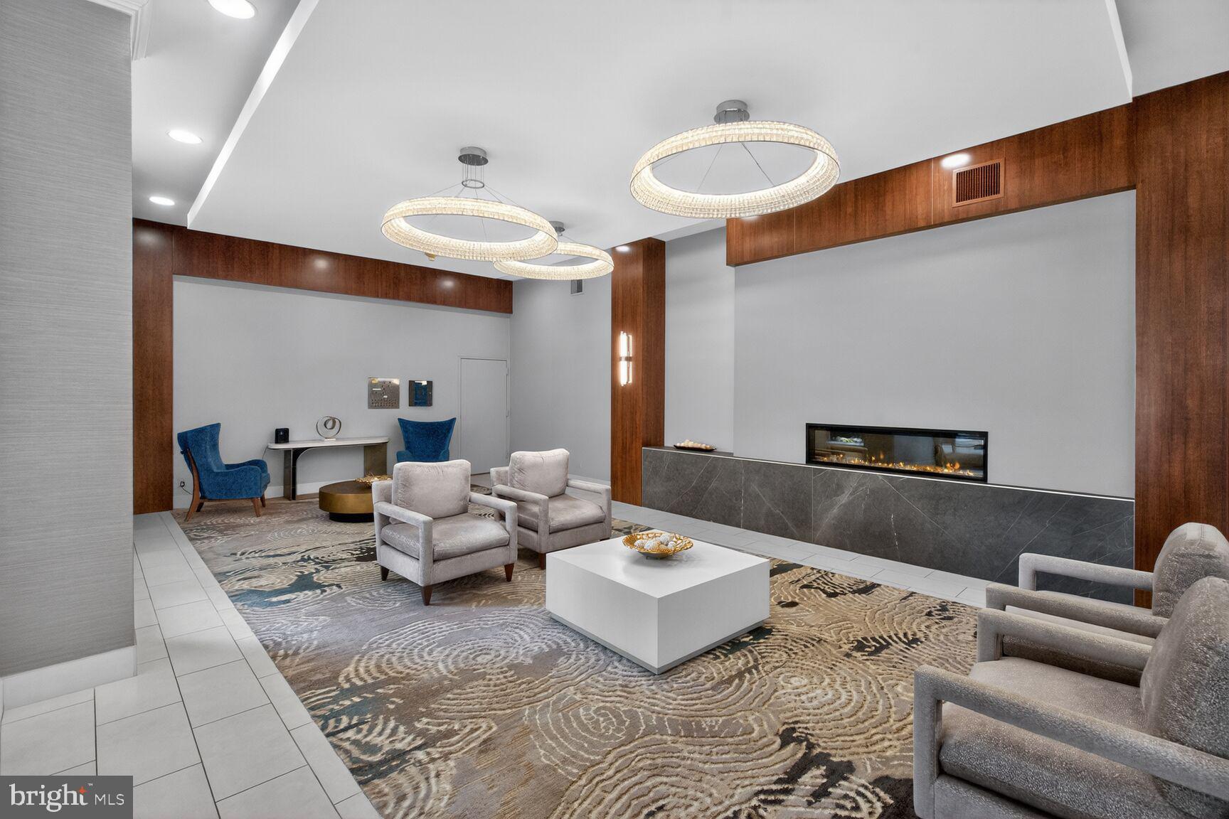 WILLOUGHBY OF CHEVY CHASE - Residential