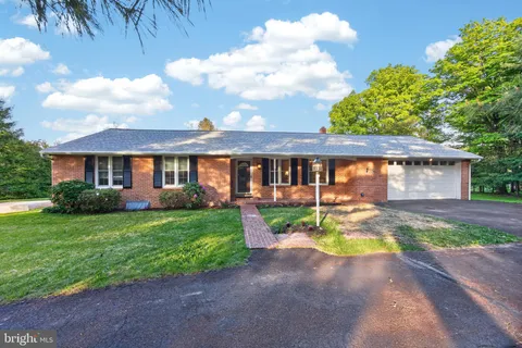 663 Camp Wawa Road, Lederach, PA 19450 - MLS#: PAMC2179088