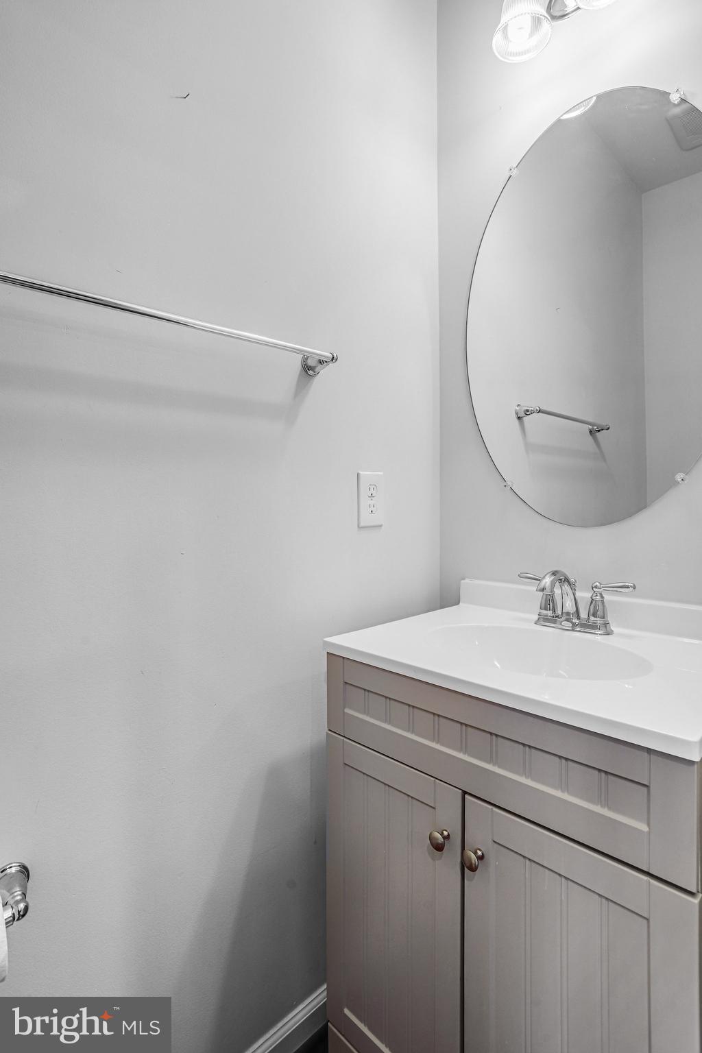 JEFFERSON PLACE - Residential Lease