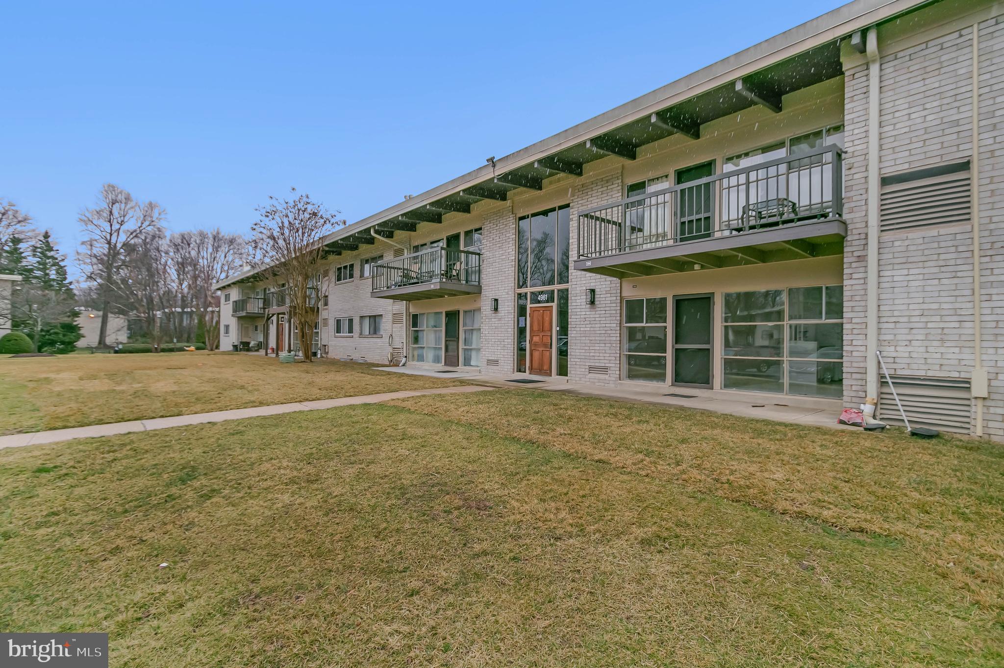 FAIRFAX HERITAGE - Residential