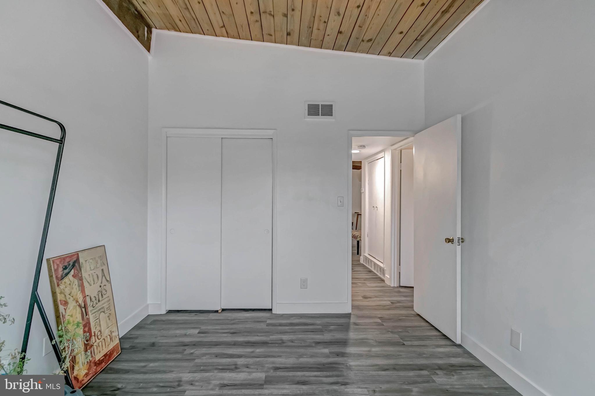 FAIRFAX HERITAGE - Residential