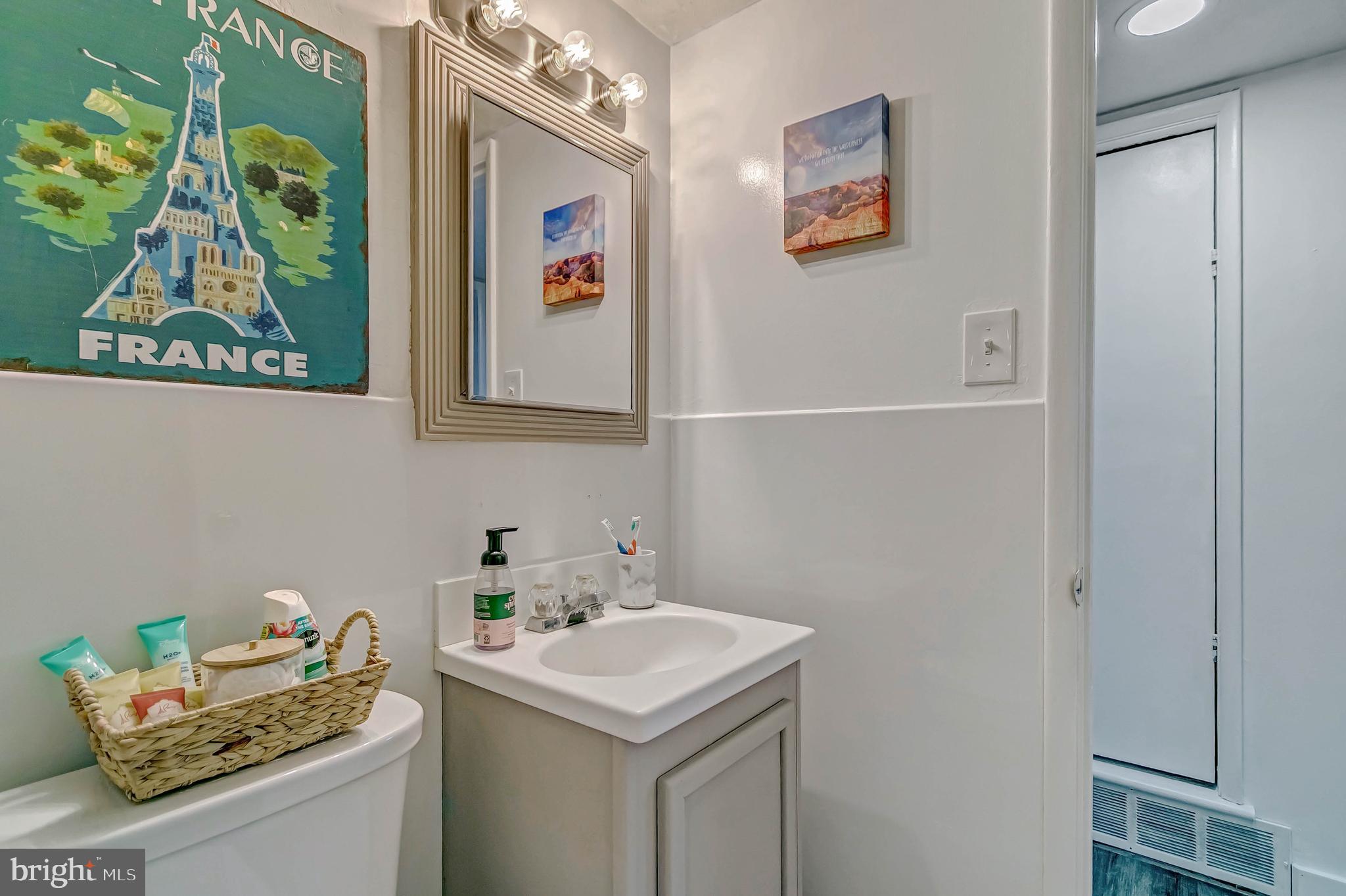 FAIRFAX HERITAGE - Residential