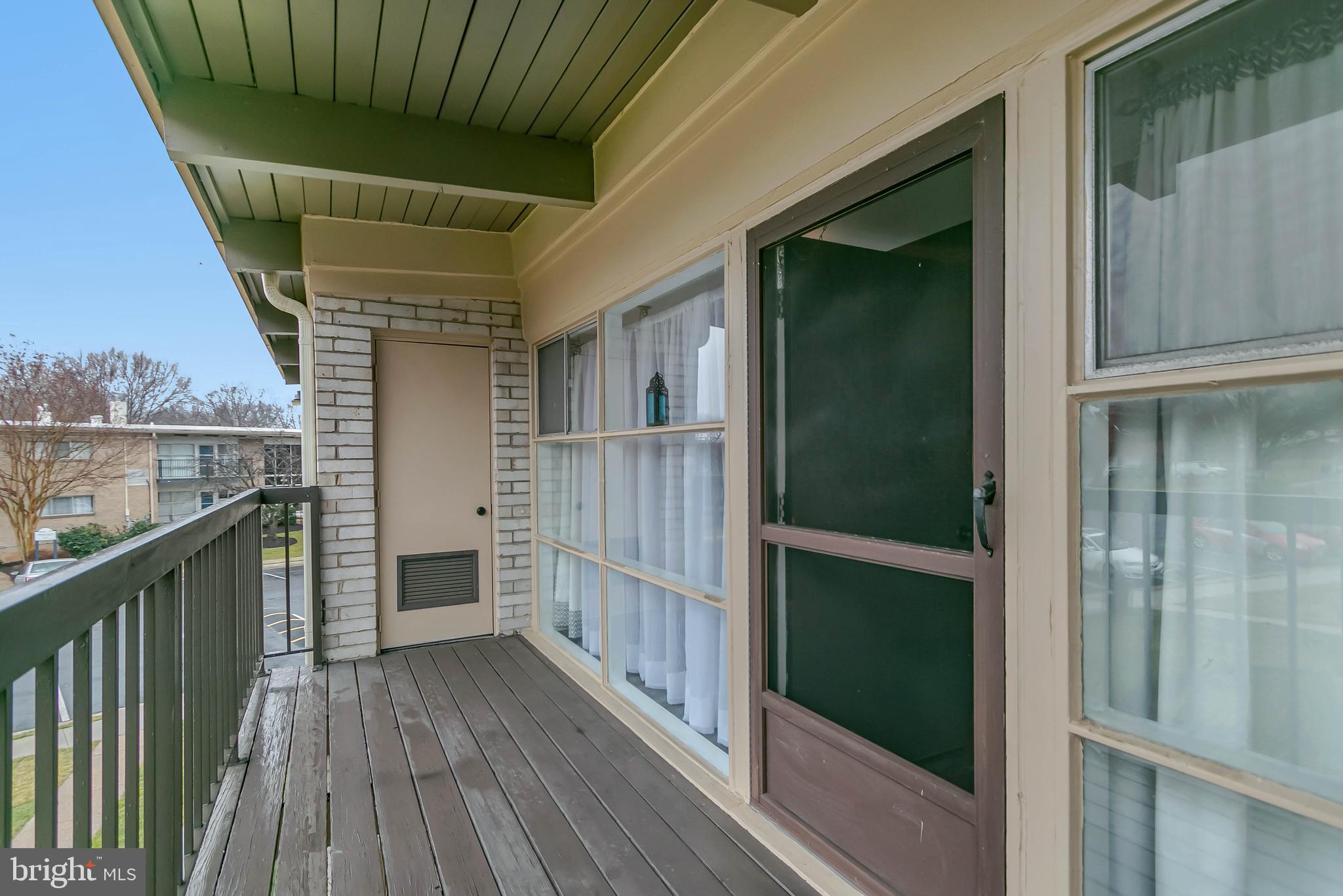 FAIRFAX HERITAGE - Residential