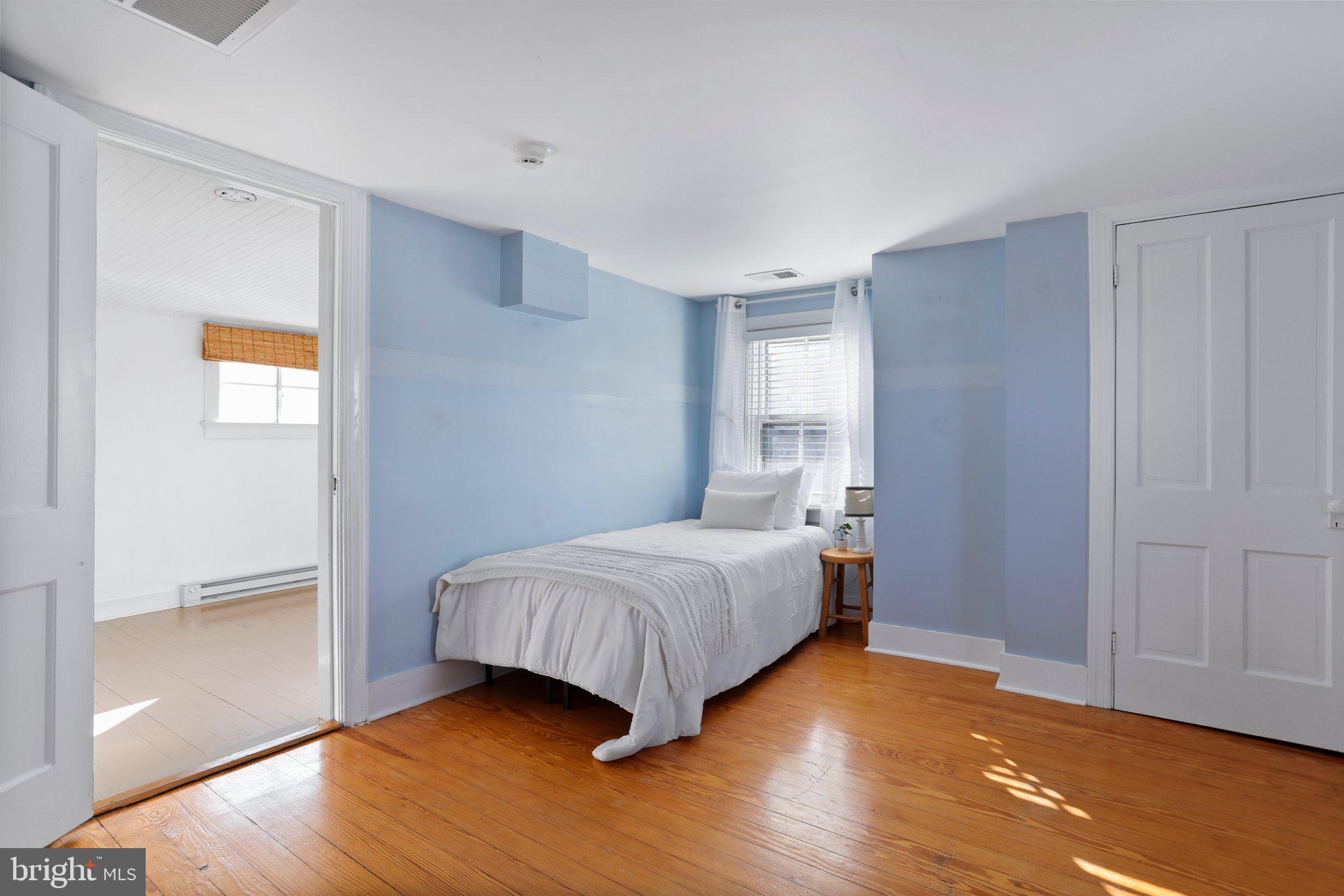 CHARLES TOWN - Residential