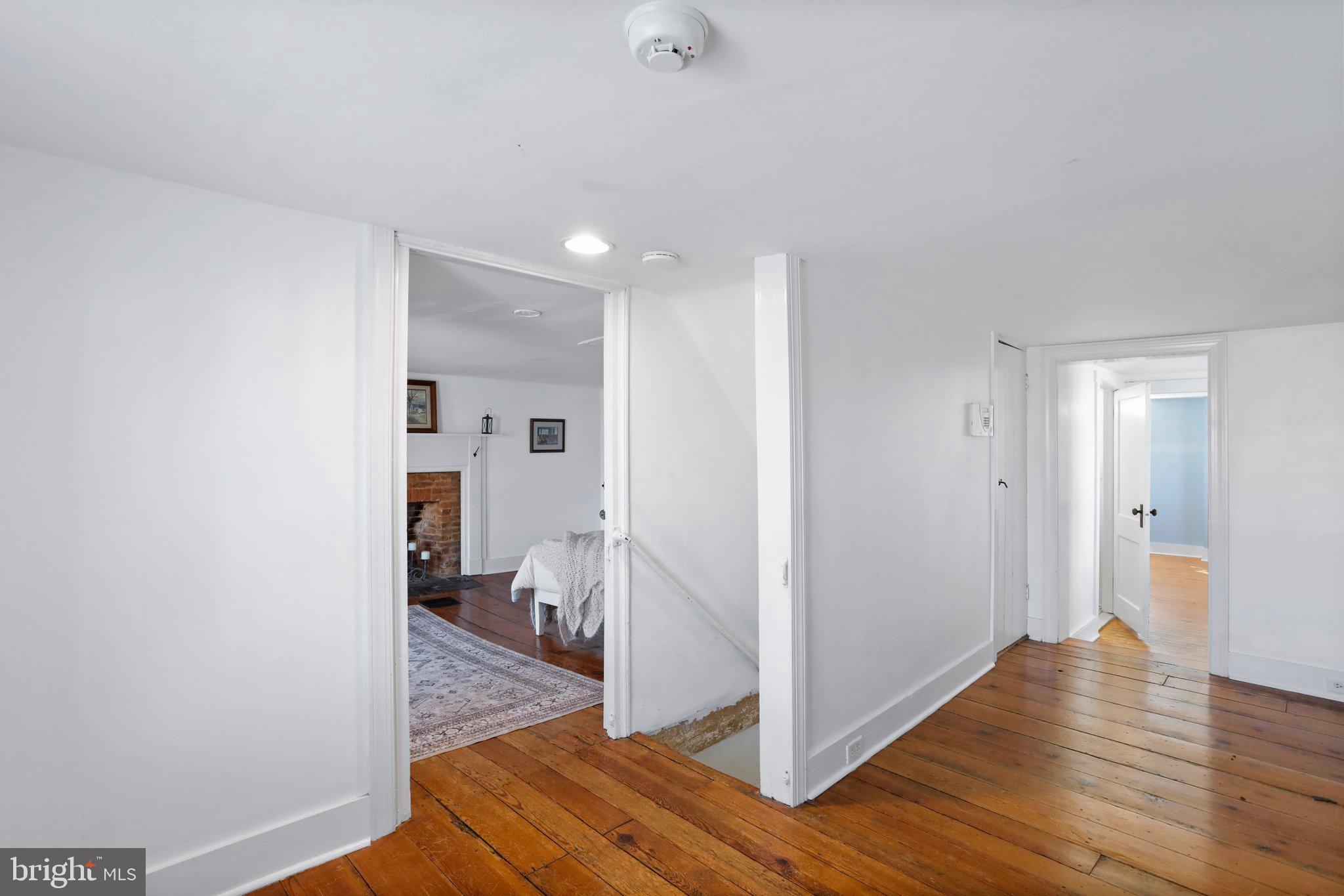 CHARLES TOWN - Residential