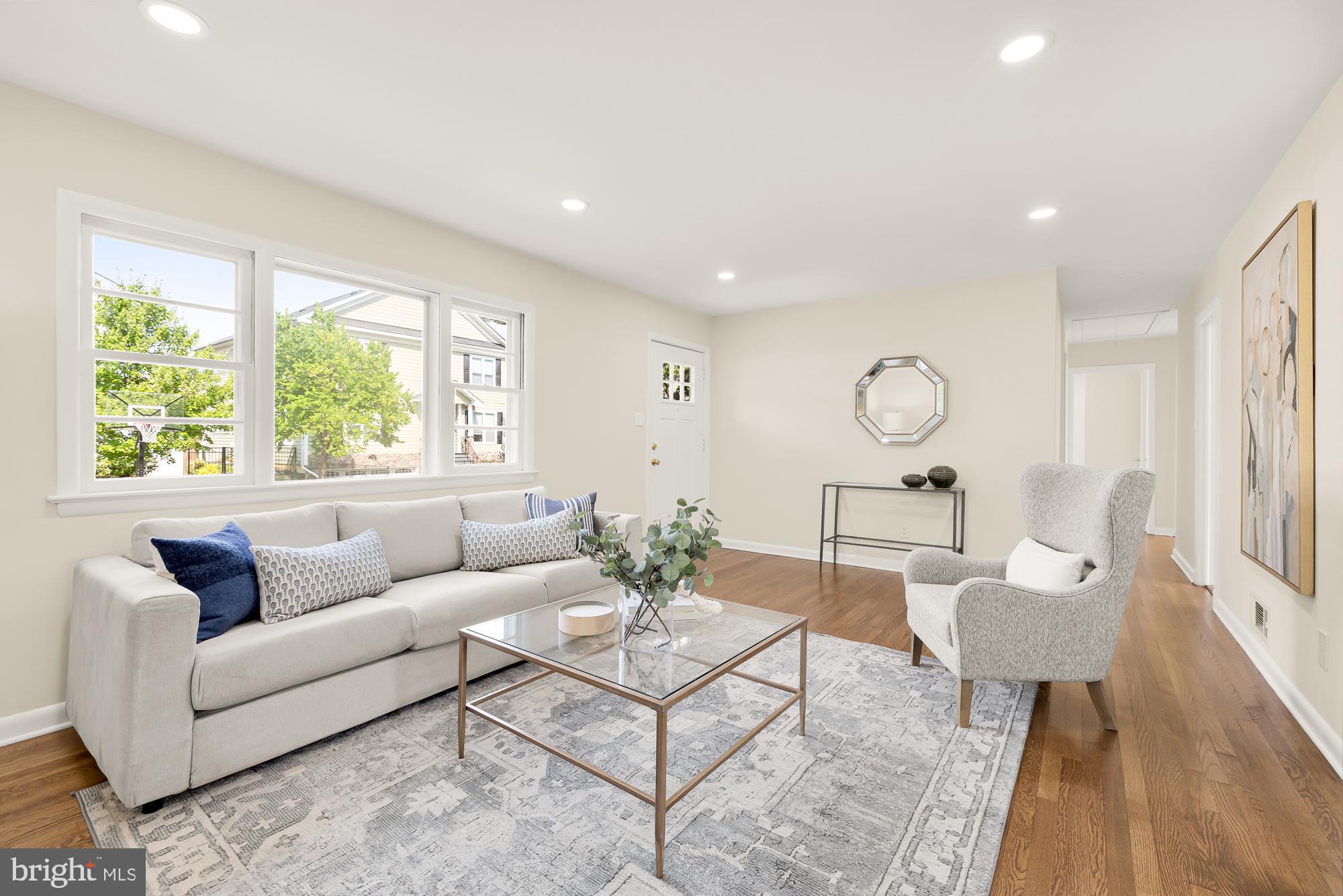 GLENCARLYN - Residential