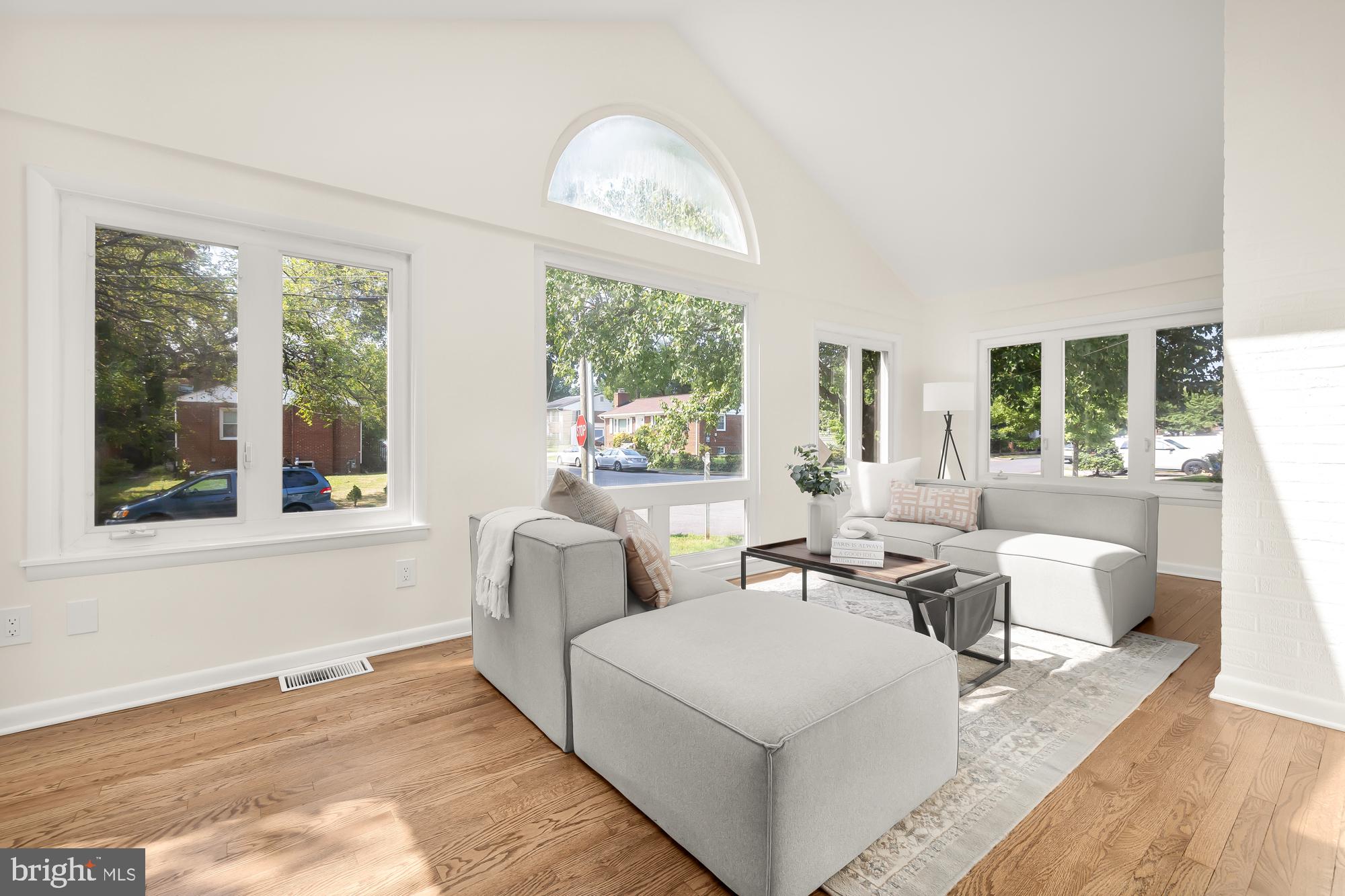 GLENCARLYN - Residential