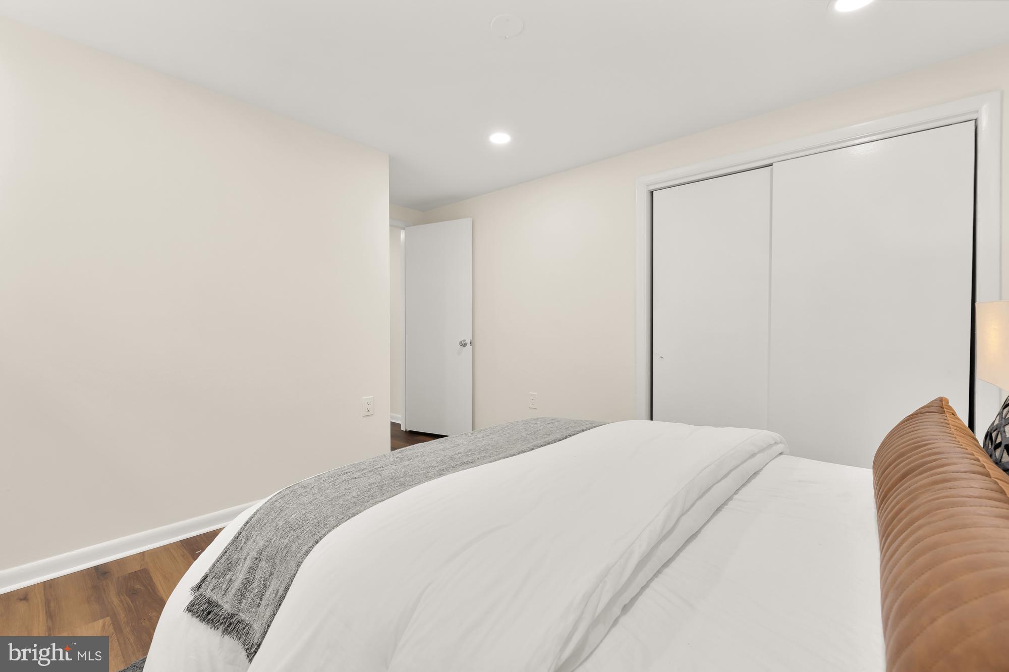 GLENCARLYN - Residential