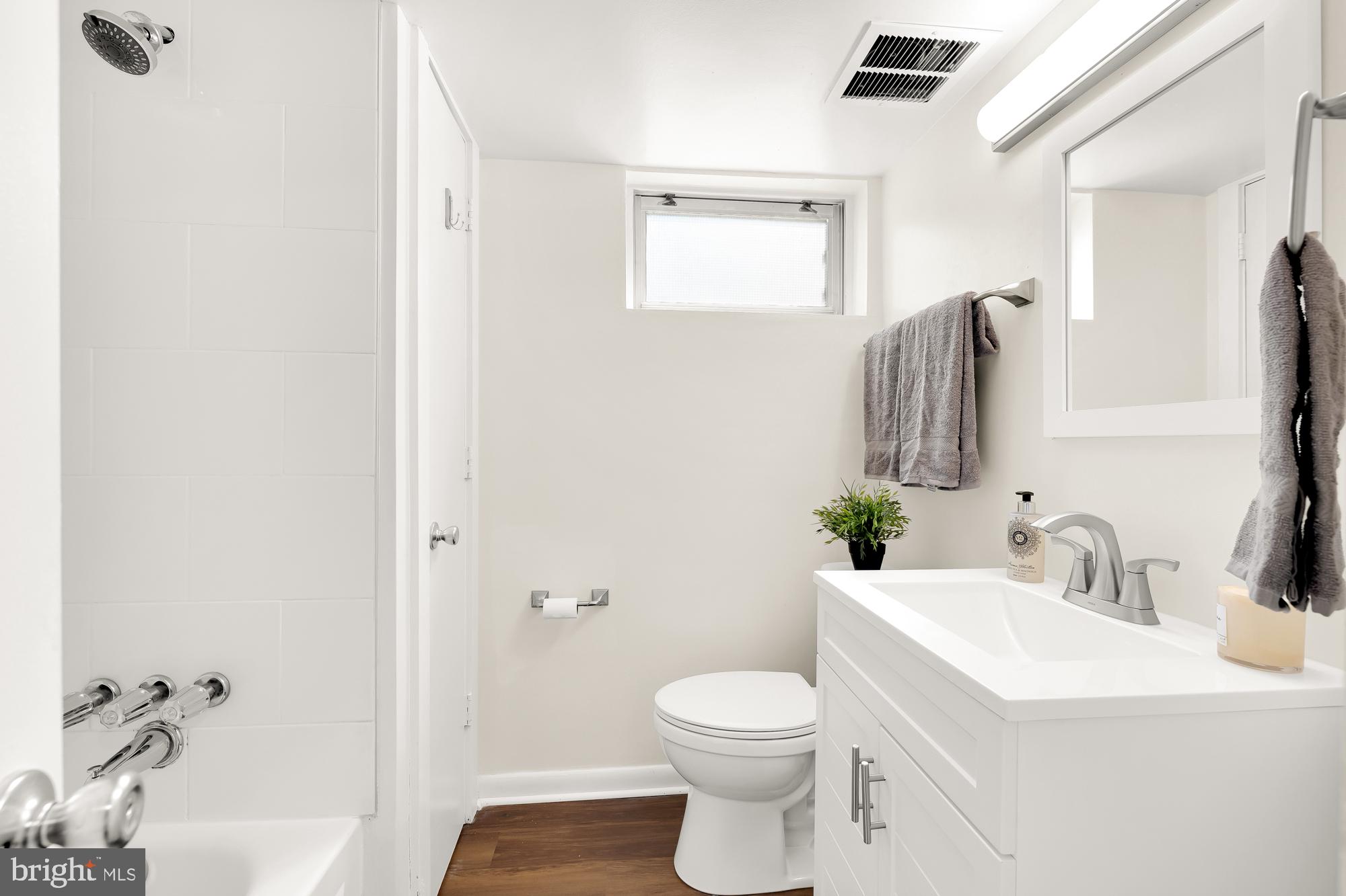 GLENCARLYN - Residential