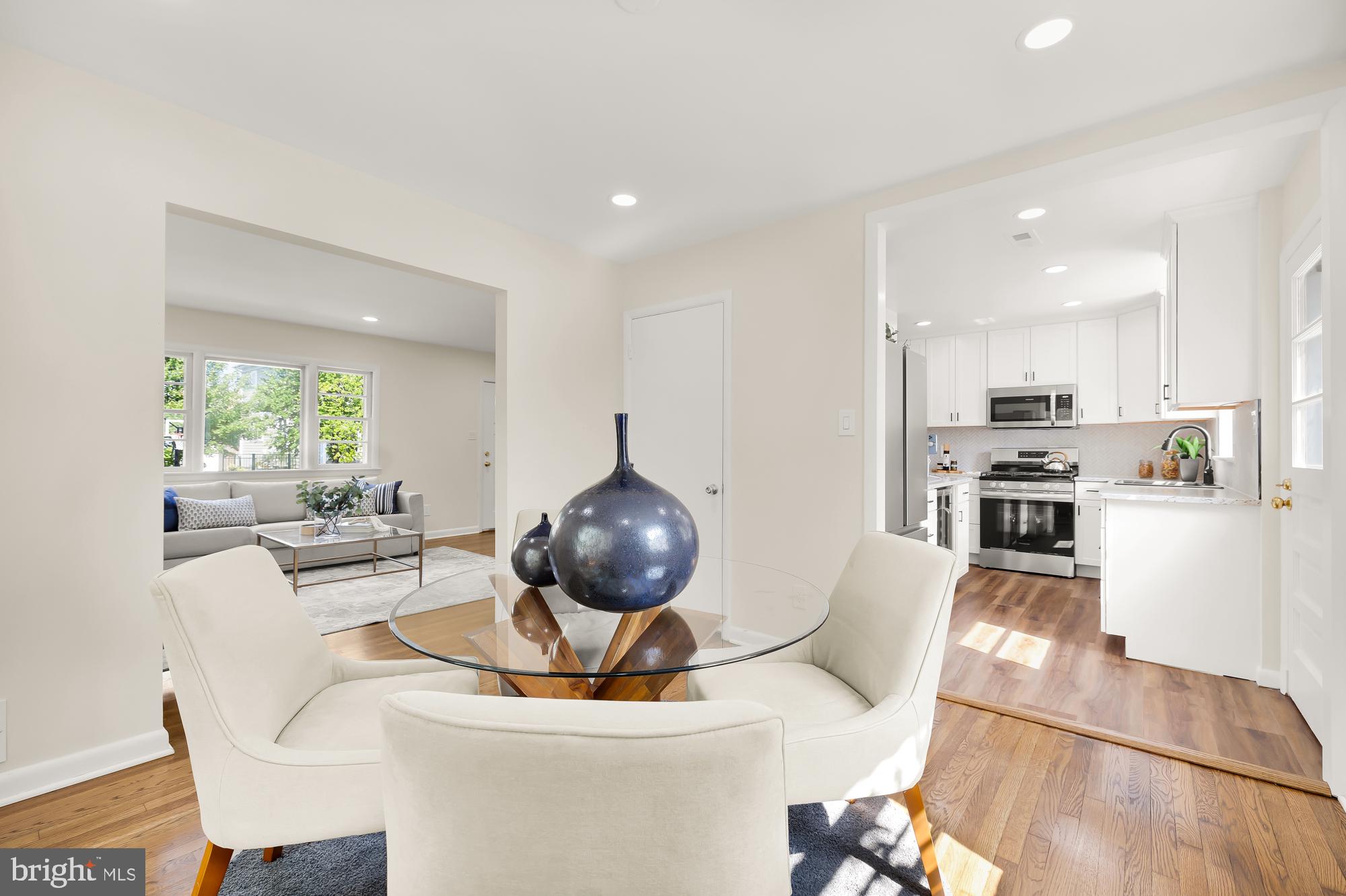 GLENCARLYN - Residential