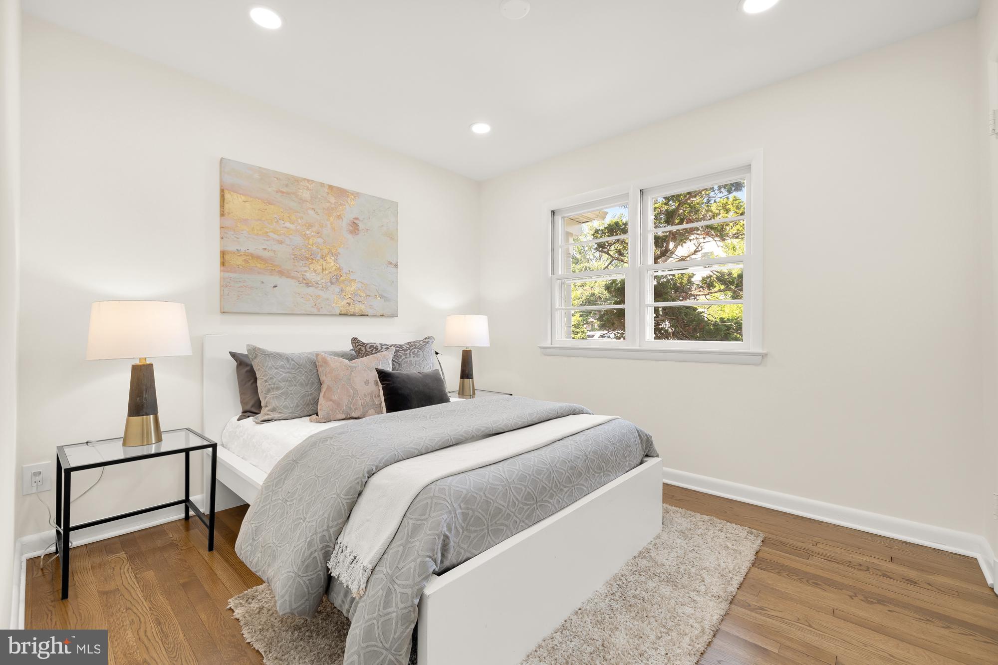 GLENCARLYN - Residential