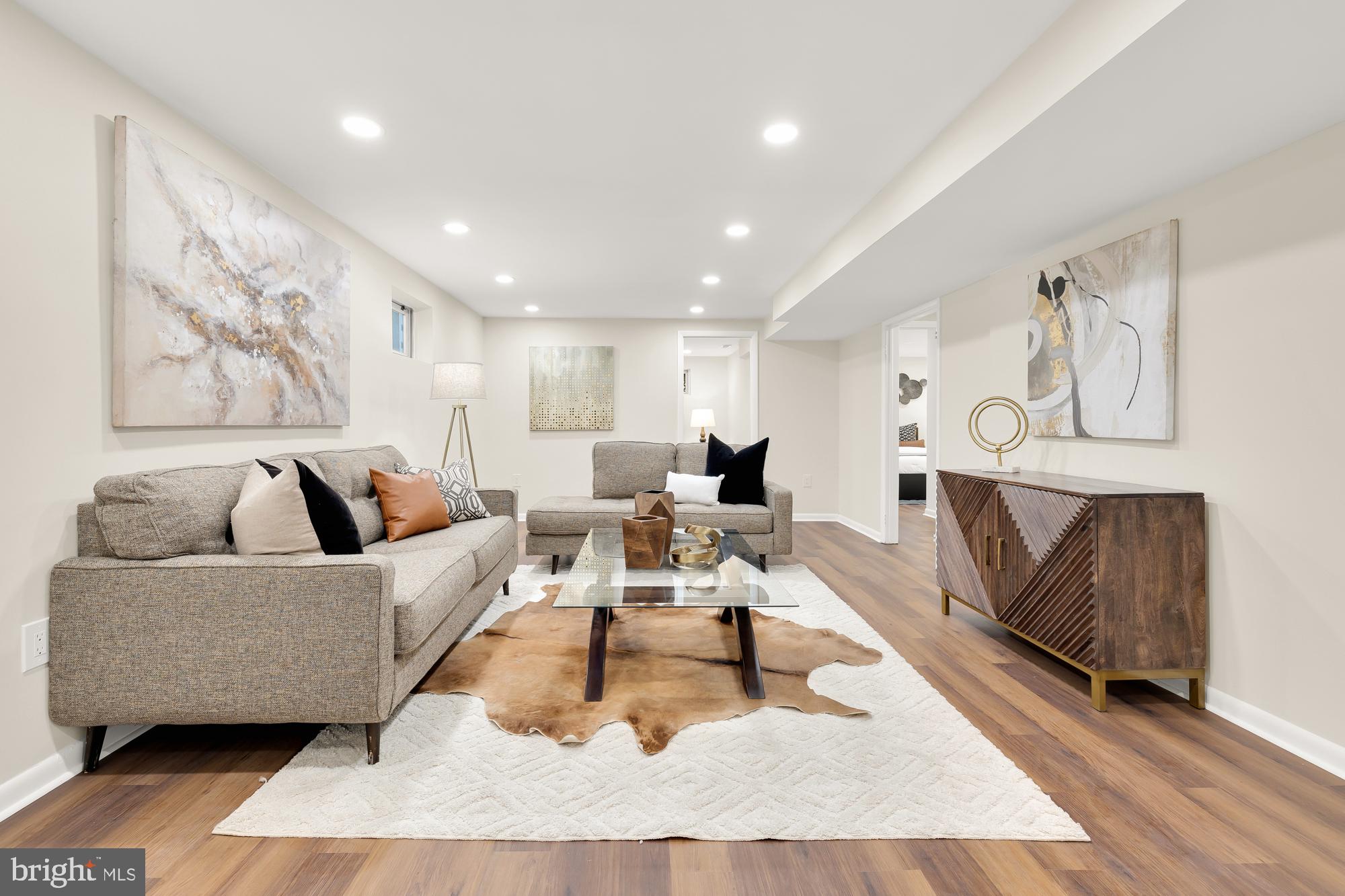 GLENCARLYN - Residential