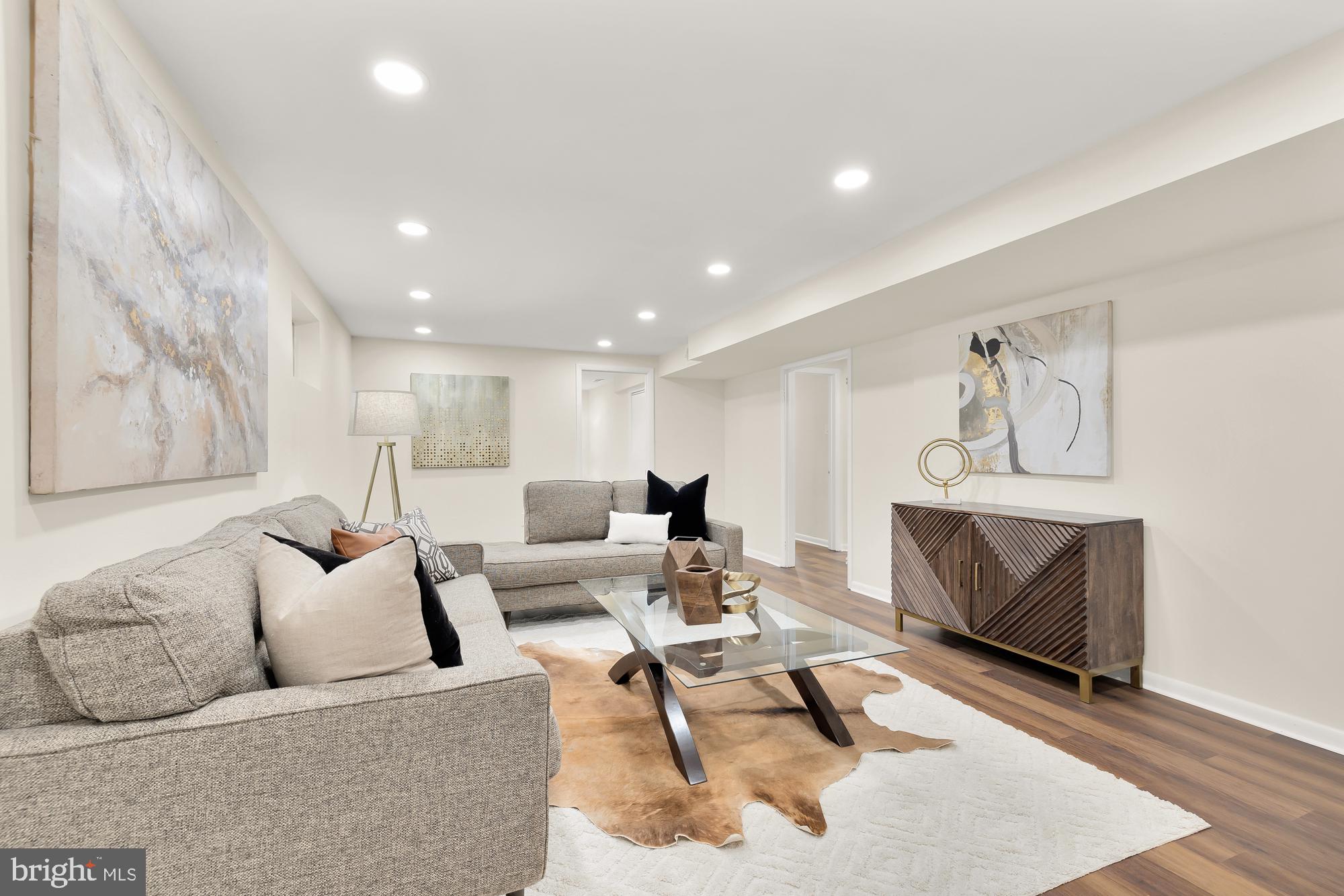 GLENCARLYN - Residential