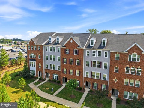 Townhouse For Rent - 3634 Briarwood Drive<br/> Prince William County, DUMFRIES, VA 22026