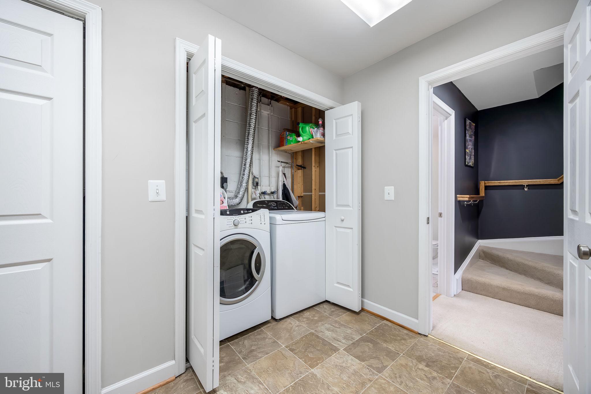 LEEDS SQUARE - Residential