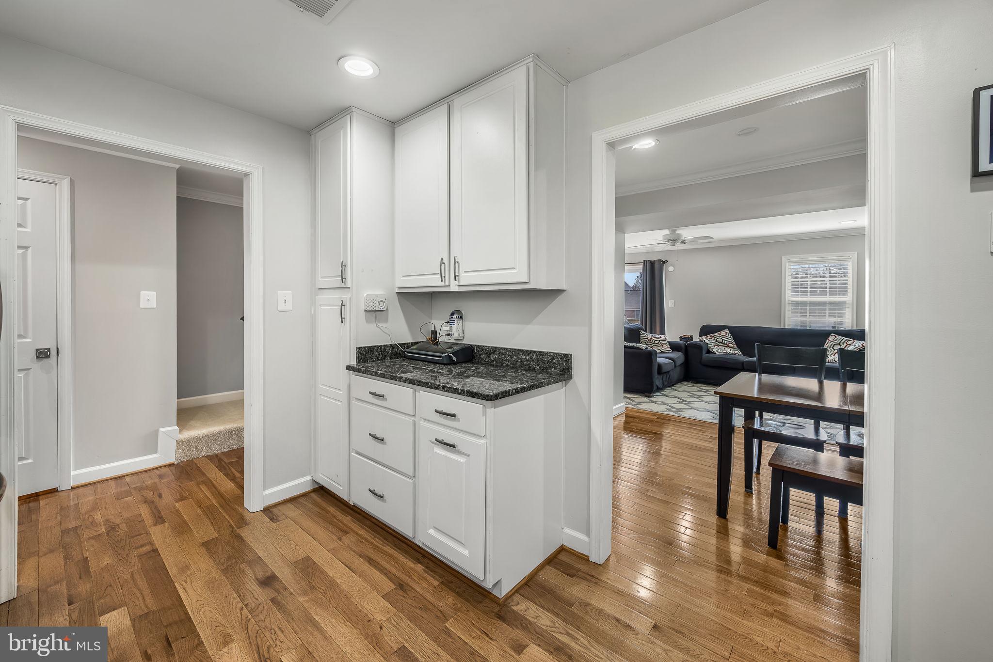 LEEDS SQUARE - Residential