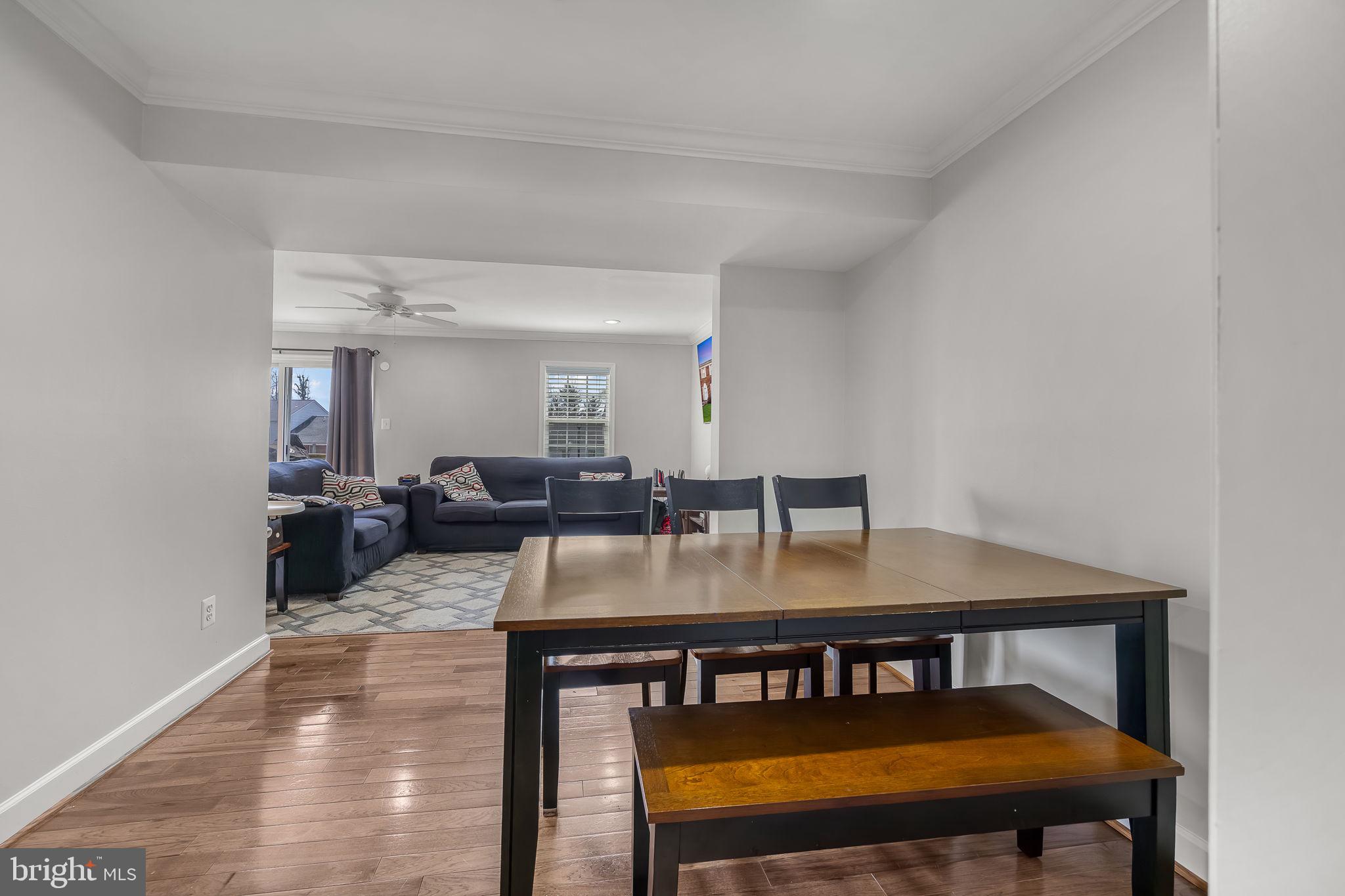 LEEDS SQUARE - Residential