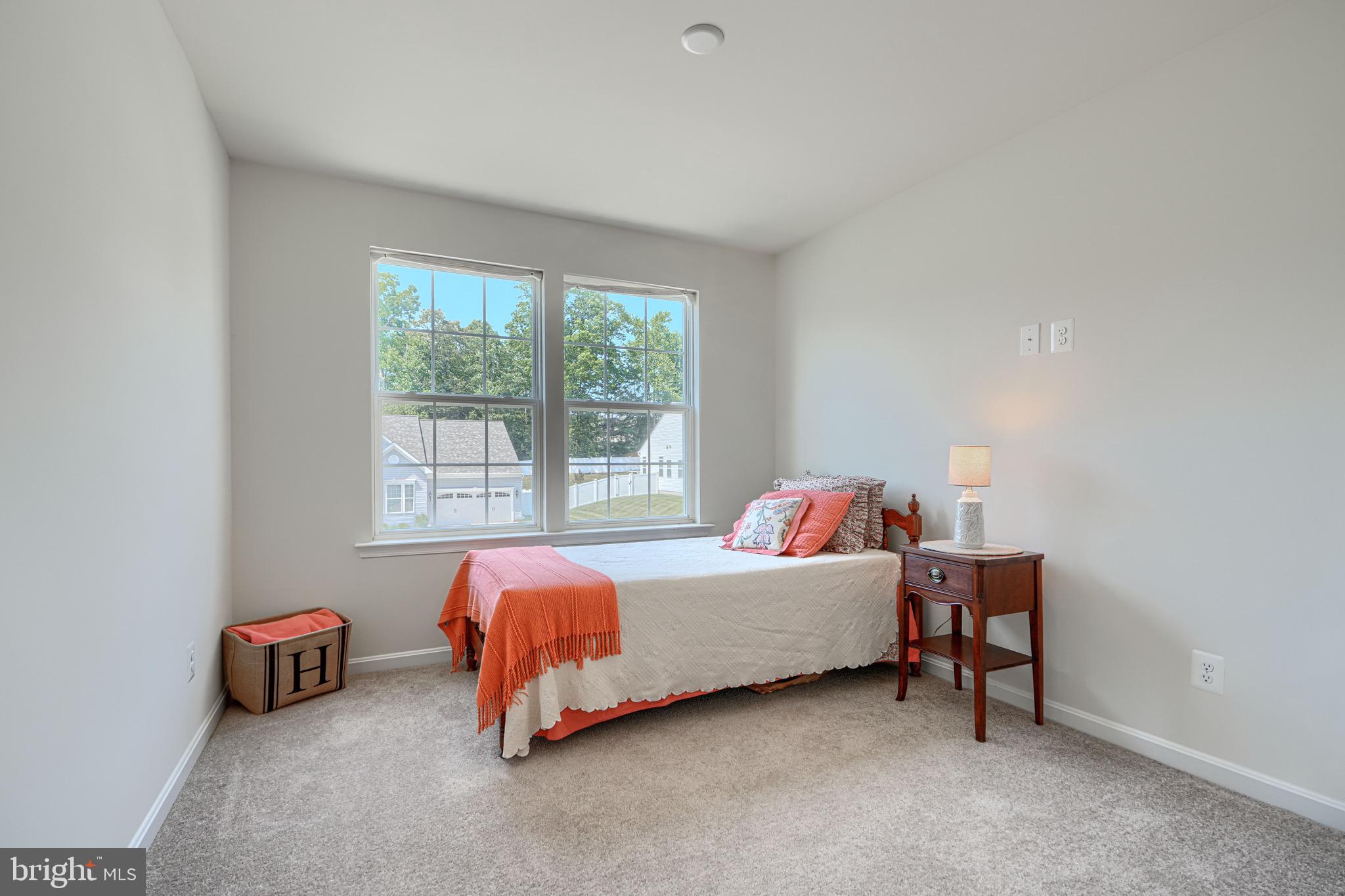 SPENCER WOODS - Residential