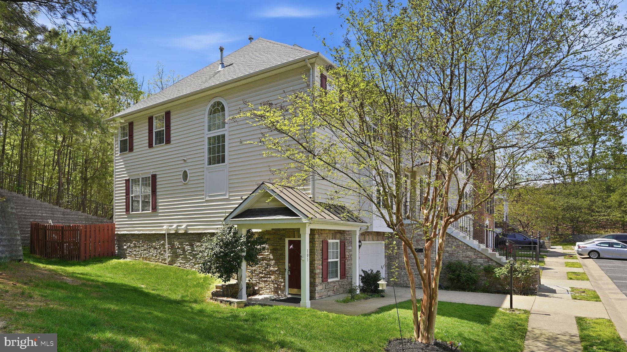 PORT AQUIA - Residential