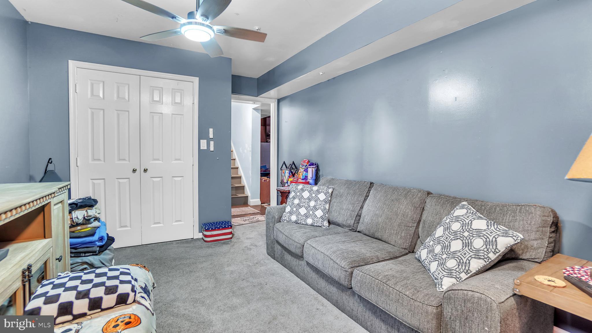 LAUREL - Residential