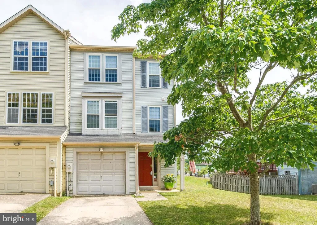7716 Patuxent Oak Court, Elkridge, MD 21075