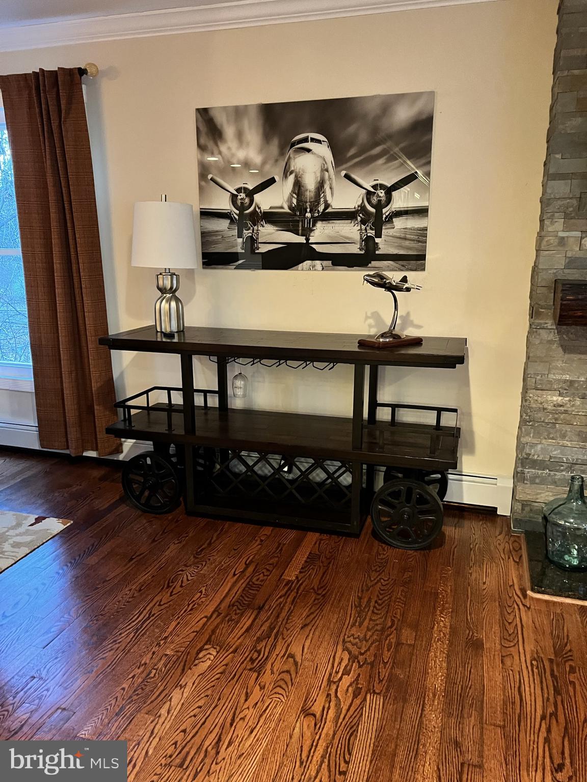 COLONIAL ACRES - Residential Lease