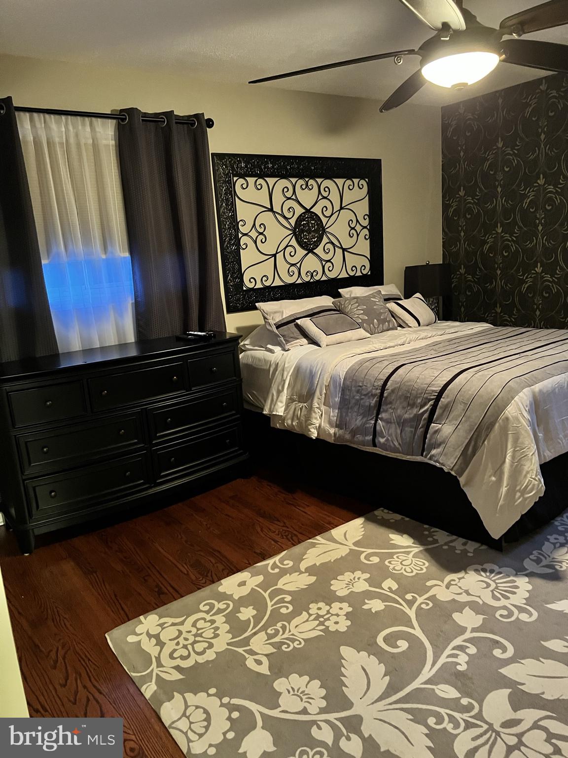 COLONIAL ACRES - Residential Lease