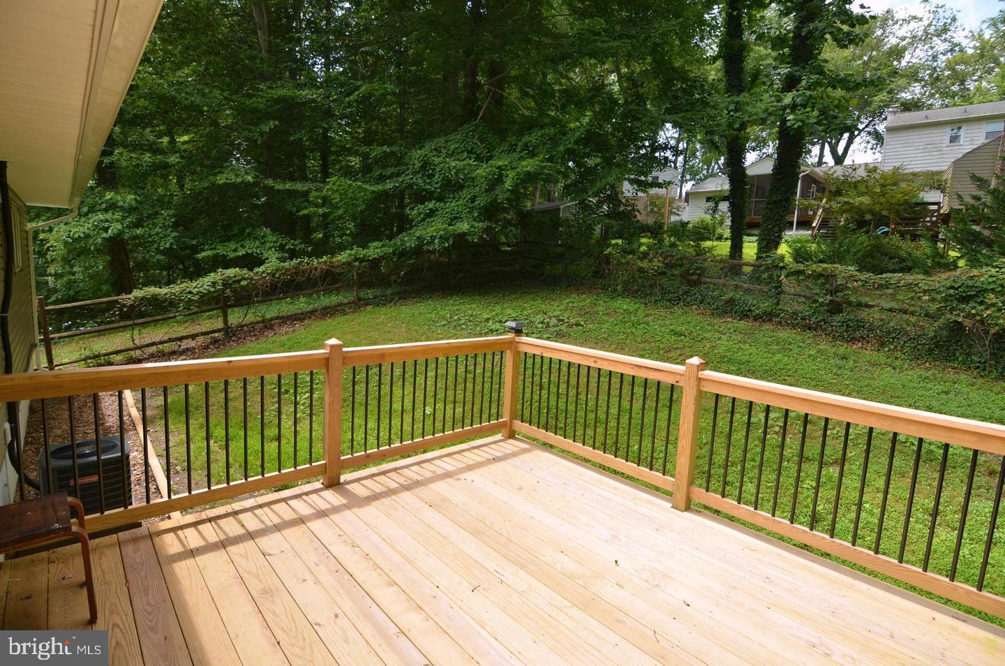 COLONIAL ACRES - Residential Lease