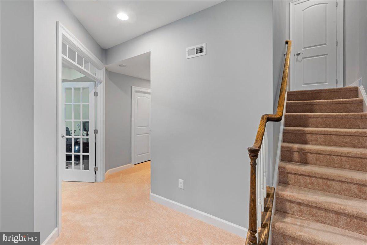 CARRIAGE HILL - Residential