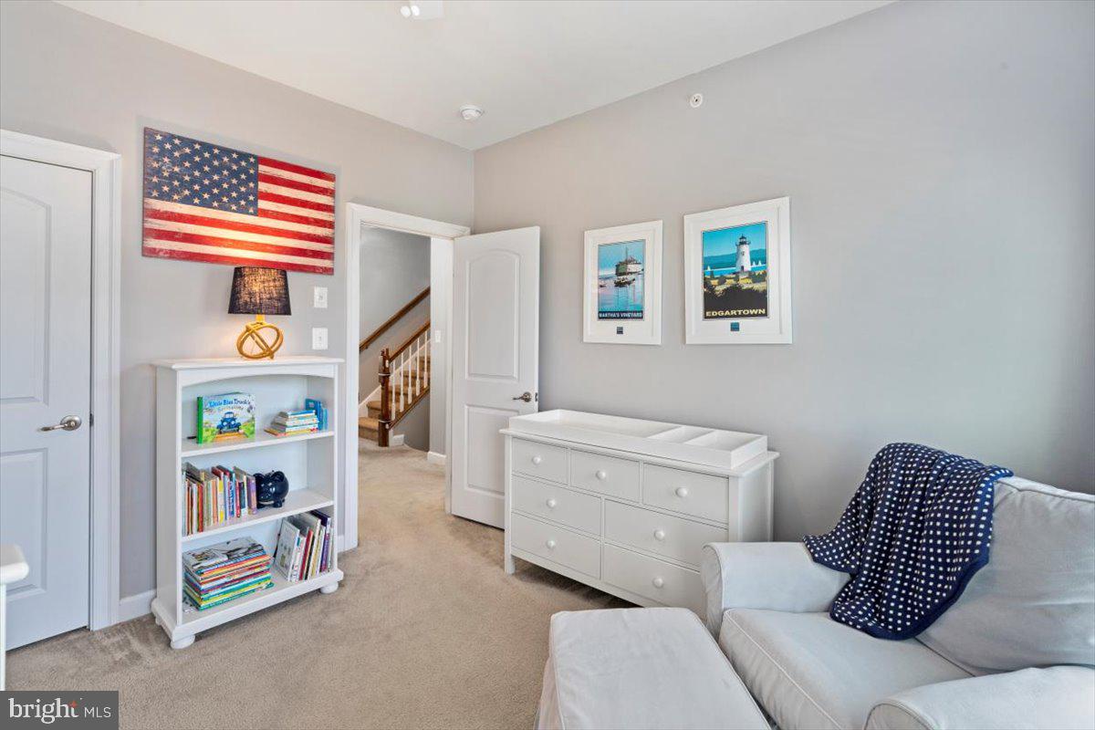 CARRIAGE HILL - Residential